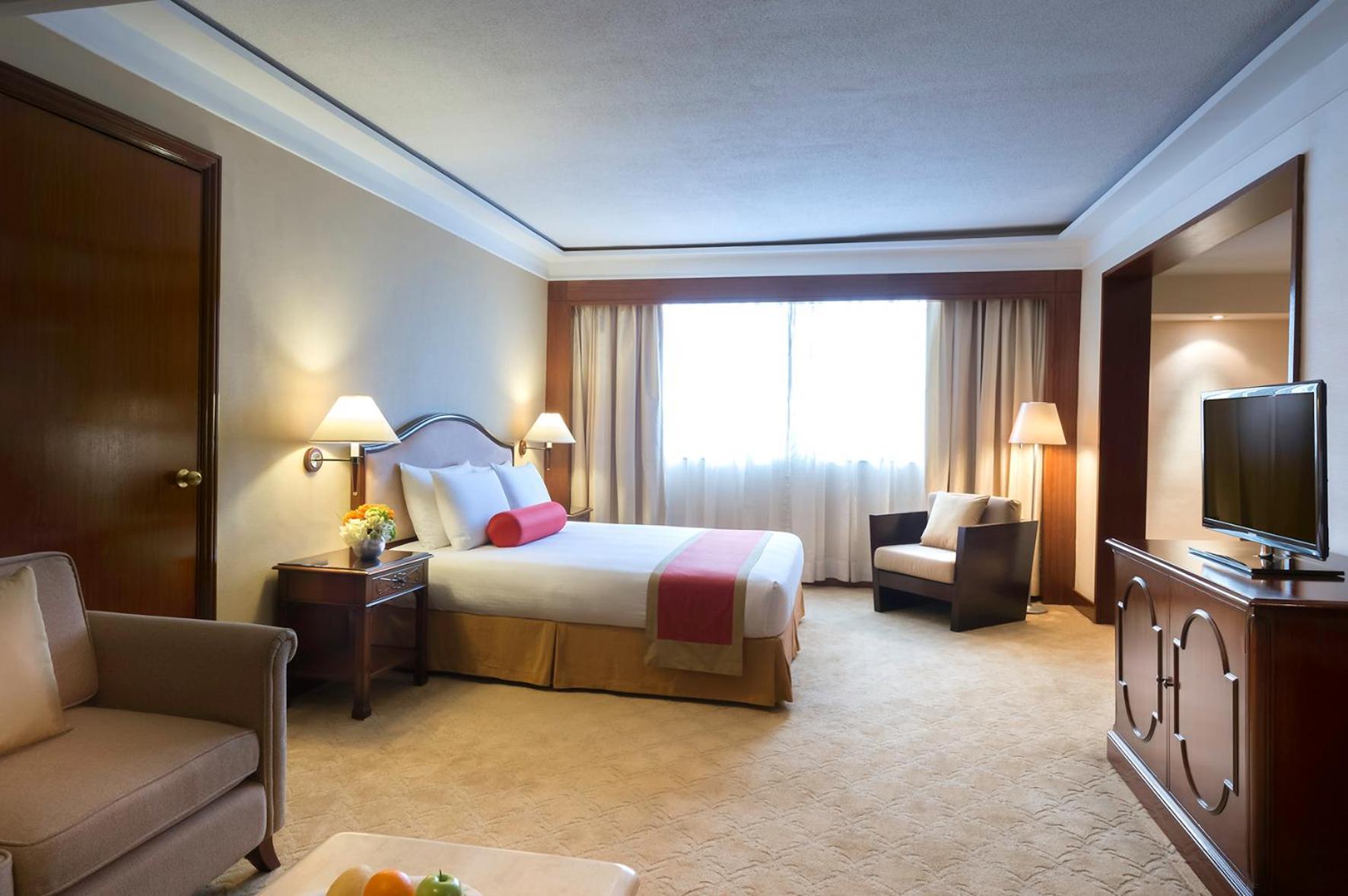 Hotel Marco Polo Plaza Cebu Zewnętrze zdjęcie A room at the hotel