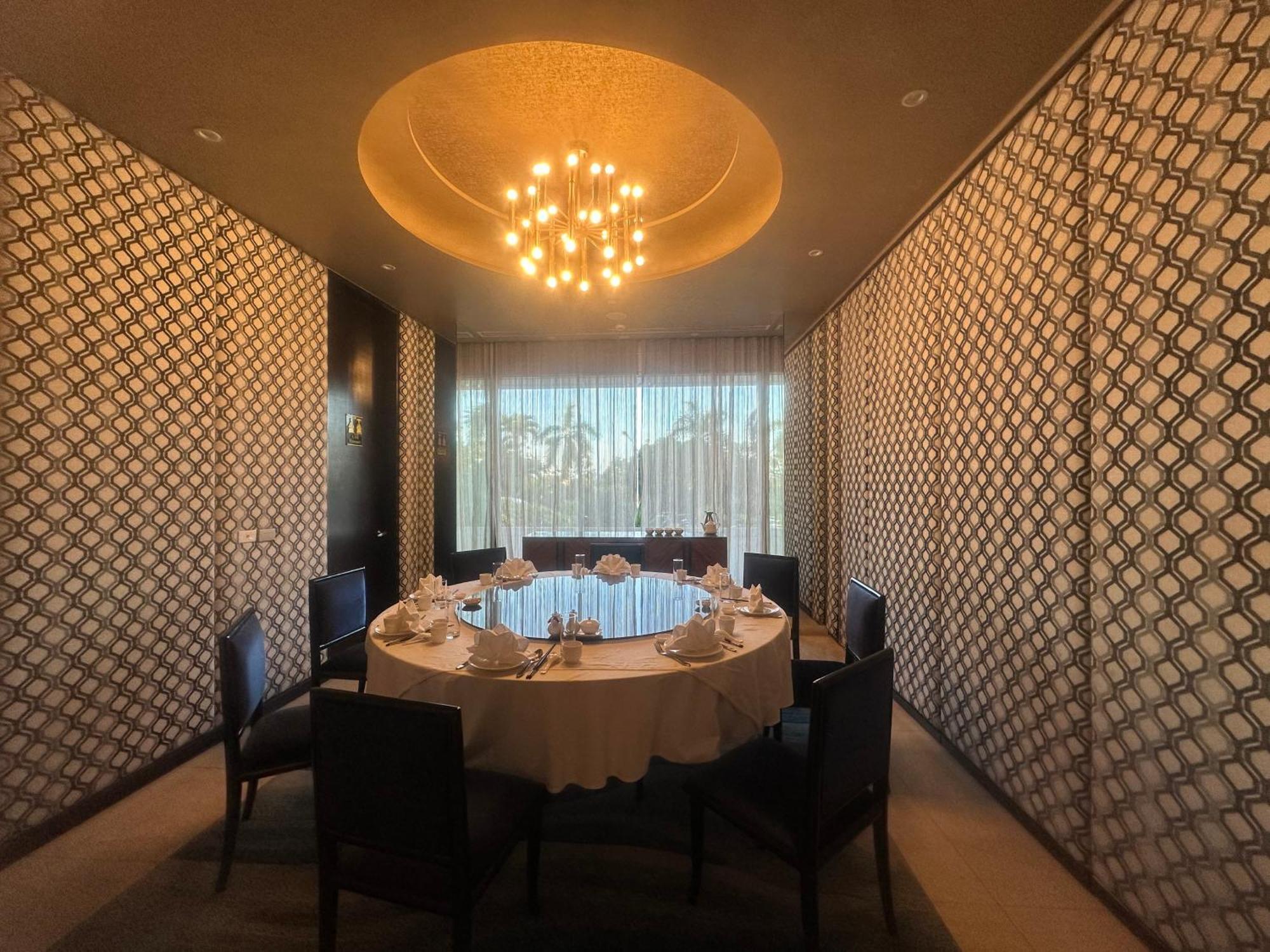 Hotel Marco Polo Plaza Cebu Zewnętrze zdjęcie Private dining room at the restaurant