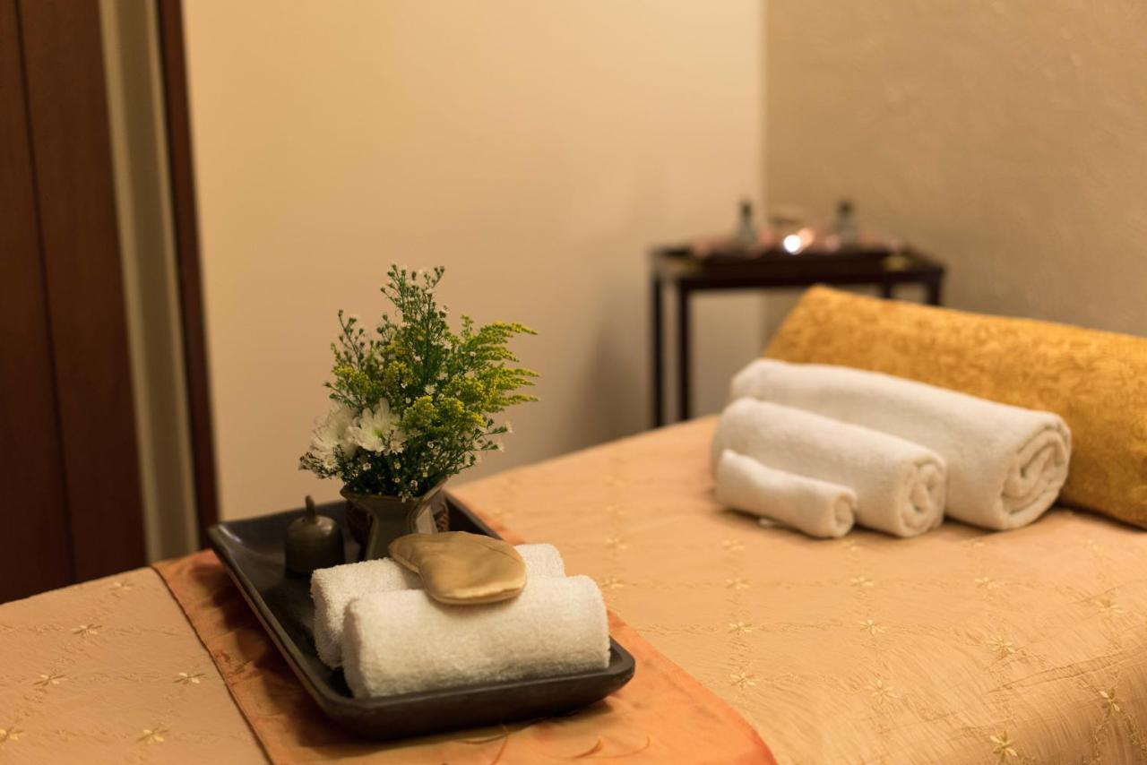 Hotel Marco Polo Plaza Cebu Zewnętrze zdjęcie A massage room at a spa